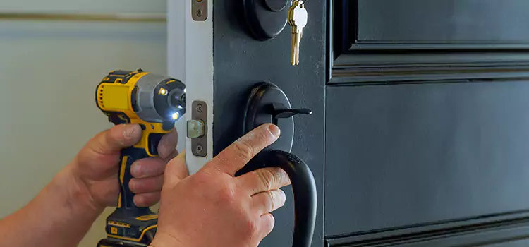 Commercial Door Lock Installation Southbridge
